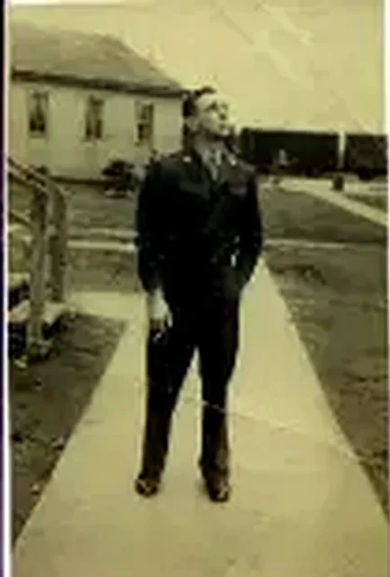 Portrait of an unidentified Vassalboro veteran (possibly Norman Clowes)